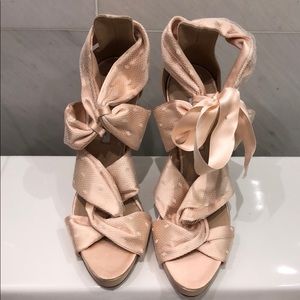 Oscar de la rente size 40. Made in Italy